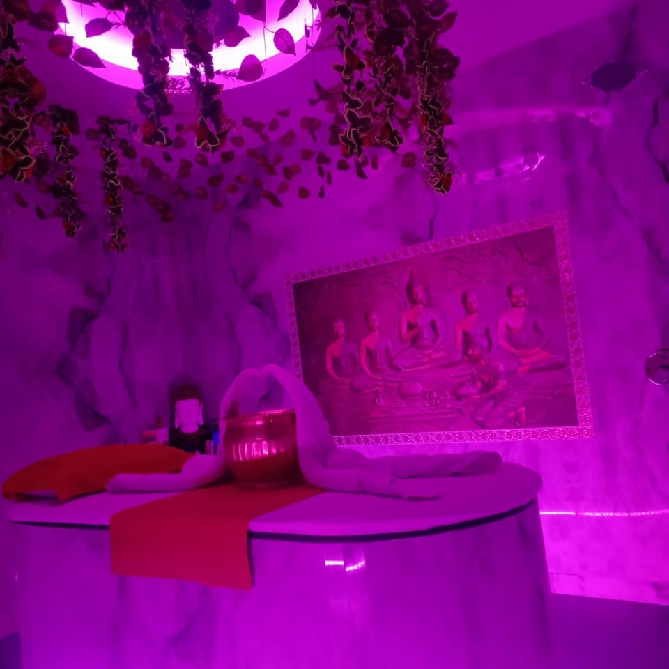 Four-Hand Massage at Medusa Luxury Spa